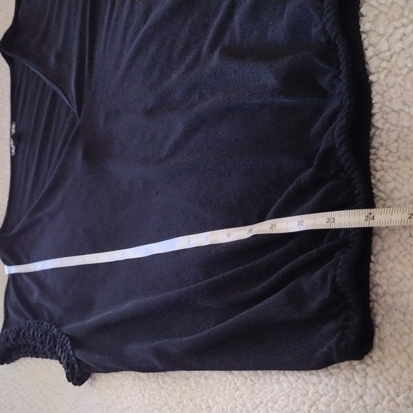 2 EXPRESS Blouses. Size Medium - Picture 4 of 7